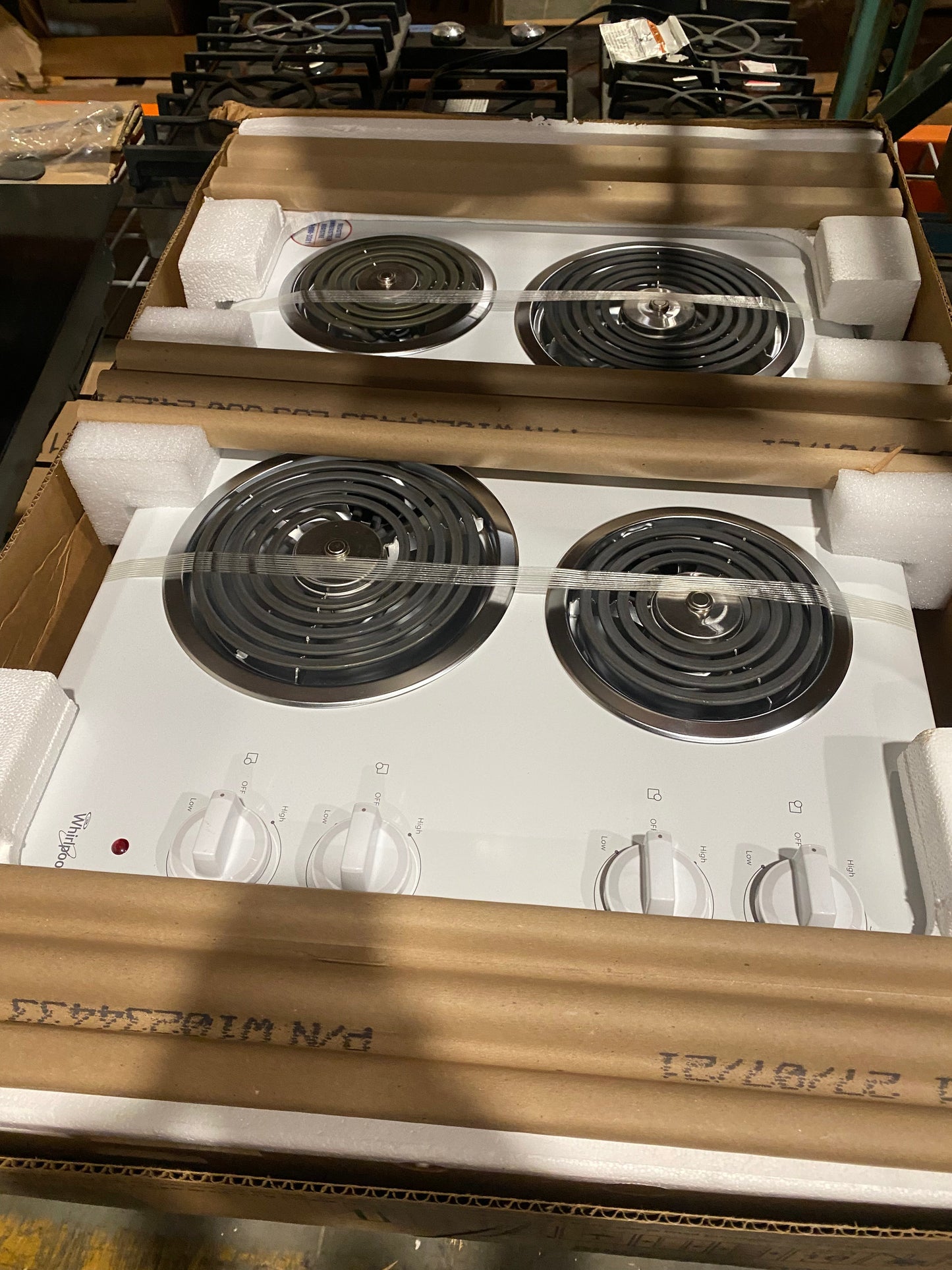 Whirlpool - 30" Built-In Electric Cooktop - White - WCC31430AW