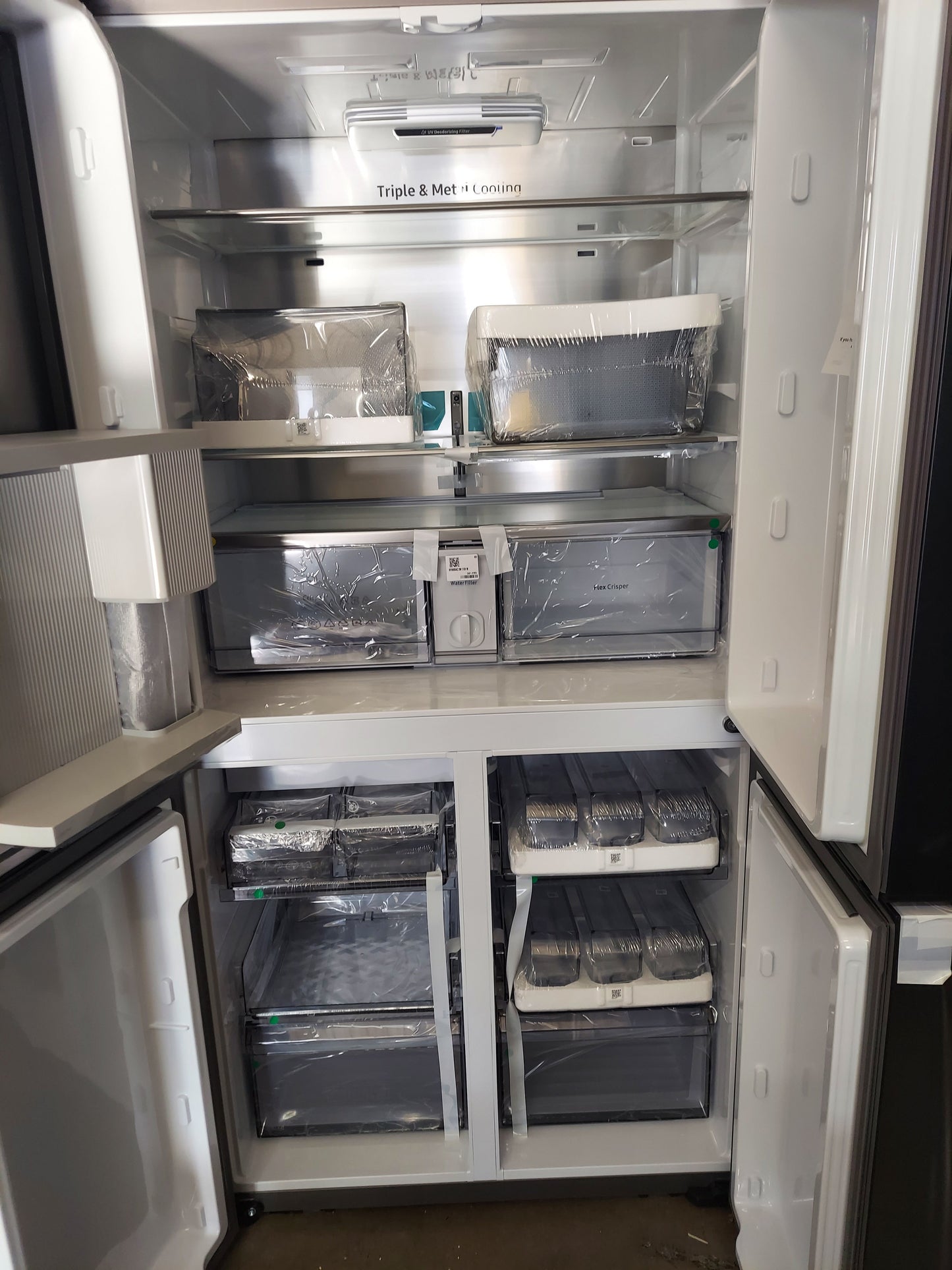 Samsung 23 cu. ft. Smart Counter Depth BESPOKE 4-Door Flex Refrigerator with Customizable Panel Colors (RF23A9675AP)