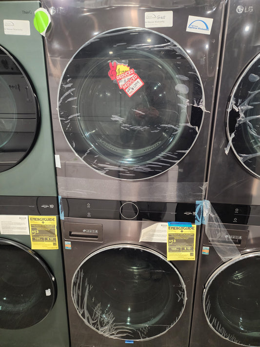 LG Single Unit Front Load LG WashTower™ with Center Control™ 4.5 cu. ft. Washer and 7.4 cu. ft. Gas Dryer (WKGX201HBA)