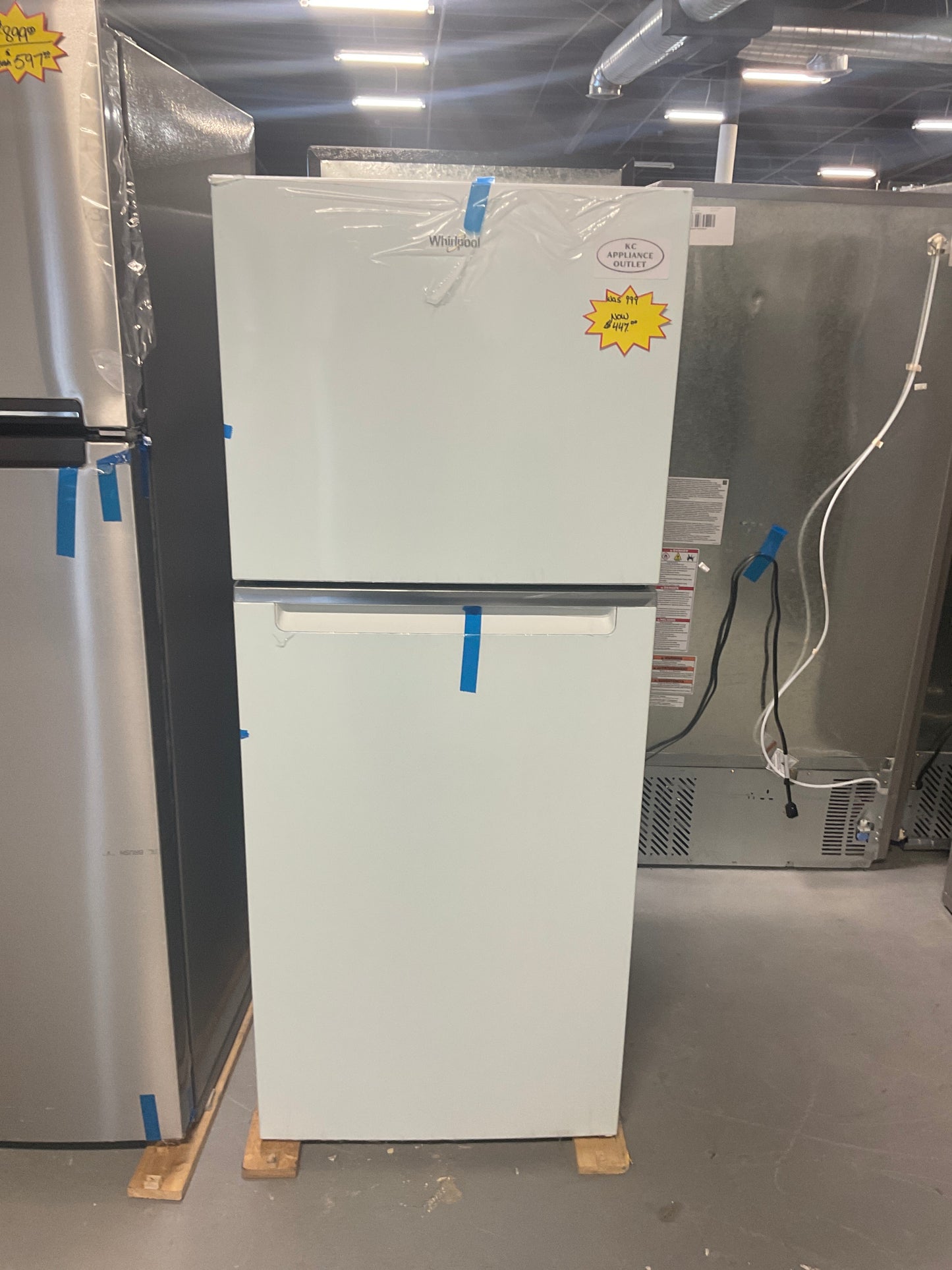 Whirlpool - 11.6 Cu. Ft. Top-Freezer Counter-Depth Refrigerator - White WRT112CZJW