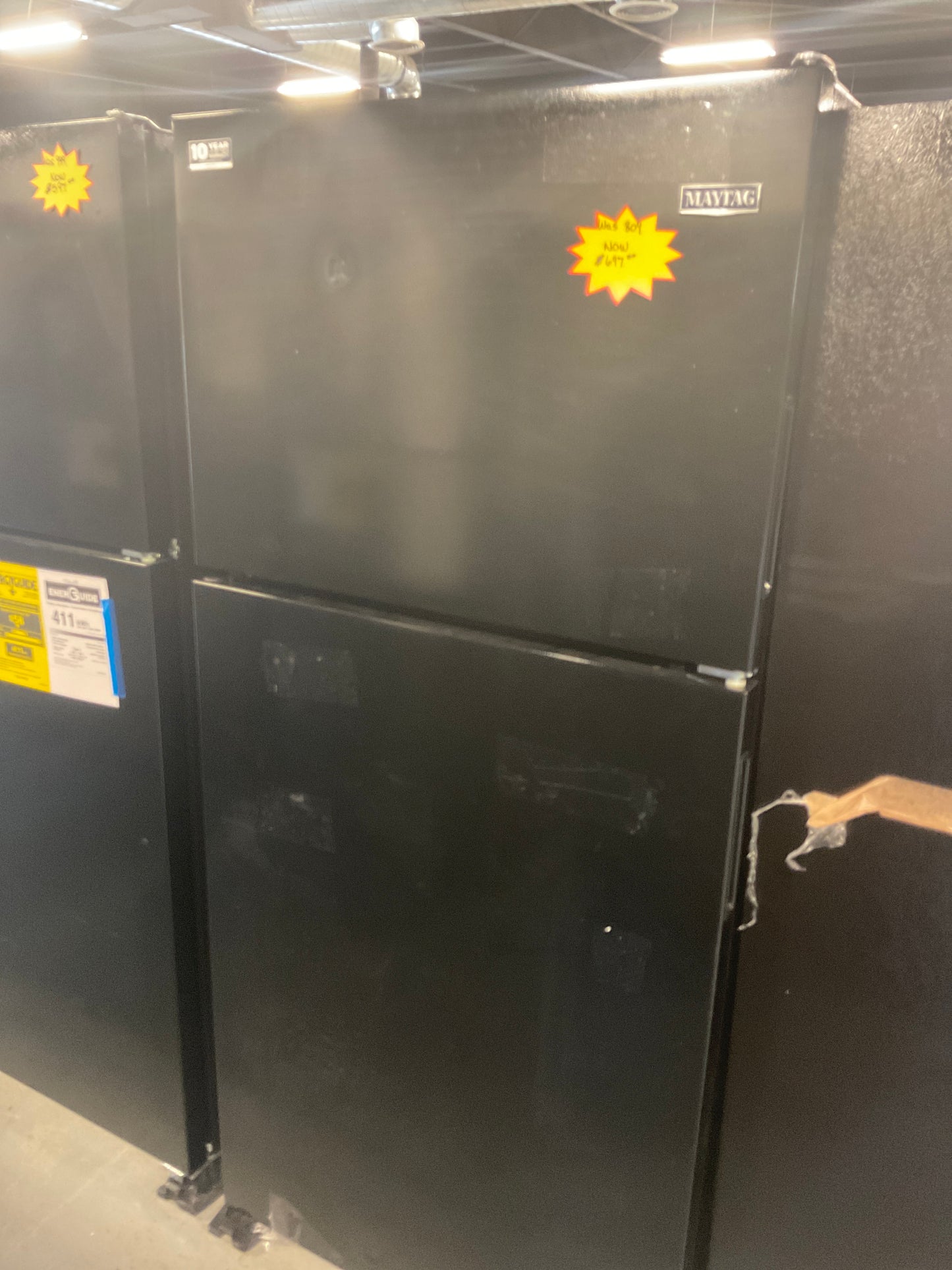 Maytag 18.2-cu ft Top-Freezer Refrigerator MRT118FFF(H/Z/E)