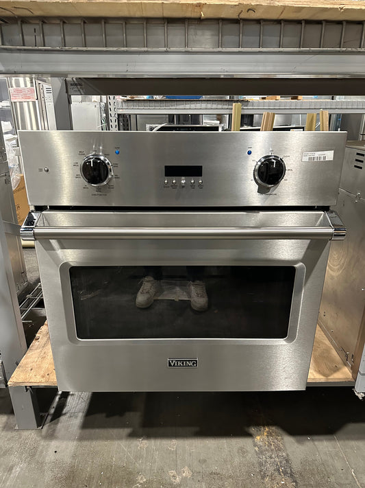 Viking 5 Series VSOE130SS 30 Inch Professional 5 Series Single Wall Oven with 4.7 cu. ft. Total Capacity, 3 Oven Racks, Delay Bake, BlackChrome™ Knobs, Vari-Speed, Rapid Ready™, TruConvec™ and TruGlide™