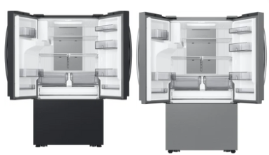 Samsung - 31 cu. ft. 3-Door French Door Smart Refrigerator with Four Types of Ice RF32CG5400(SR/MT)