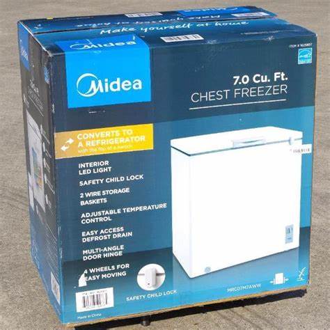 Midea Convertible Chest Freezer with Interior LED Light, 7.0 cu ft, White MRC07M6AWW
